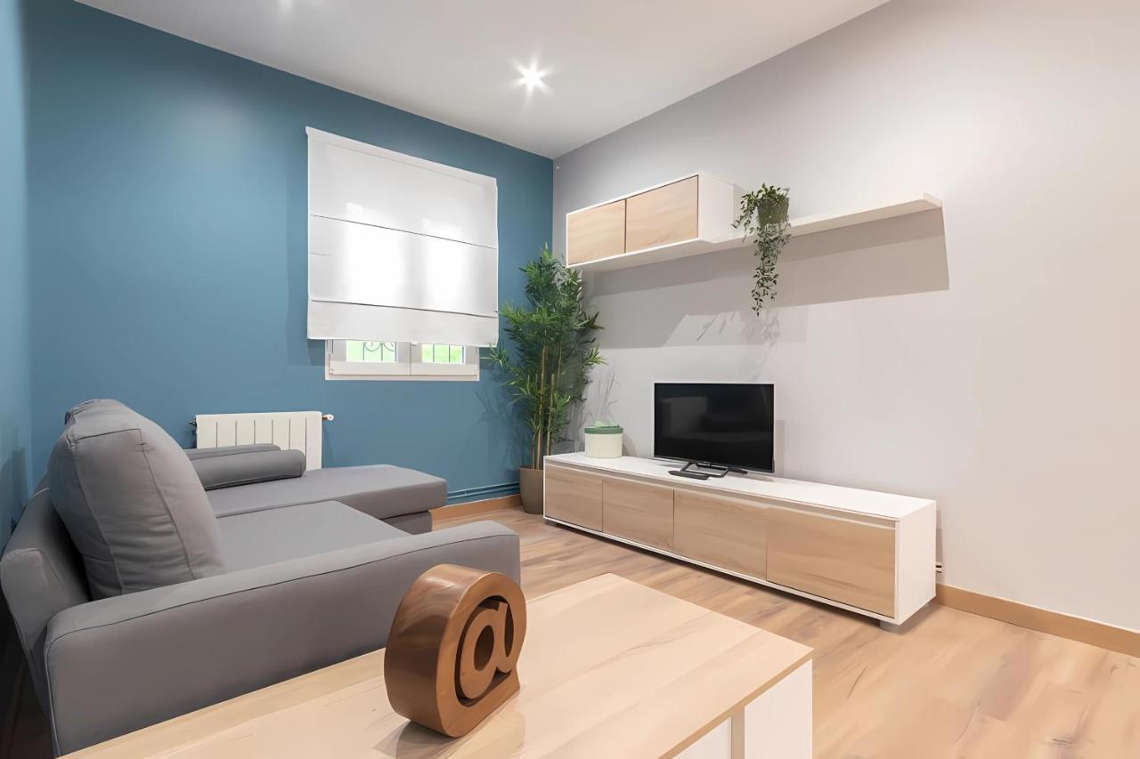 Bilbao Urban City Apartment Exterior photo